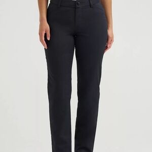 Women's Wrinkle Free Relaxed Fit Straight Leg Pant